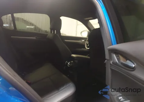 2025 Alfa Romeo Stelvio Sprint Awd из США, поврежденный, VIN ZASPAKAN8S7D96715